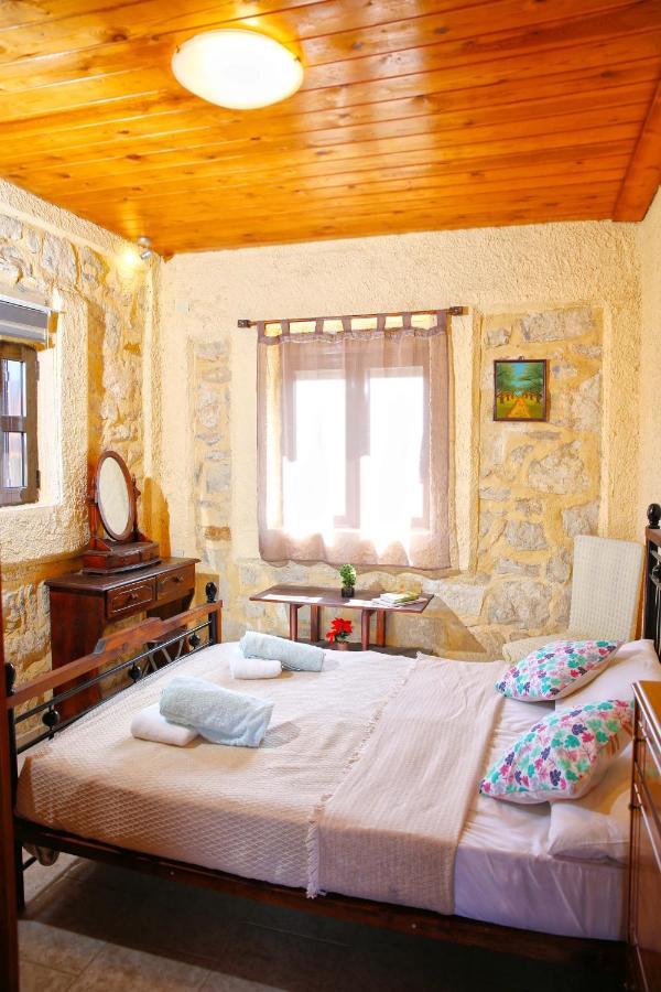 Stone House Irene Villa Hersonissos  Exteriör bild